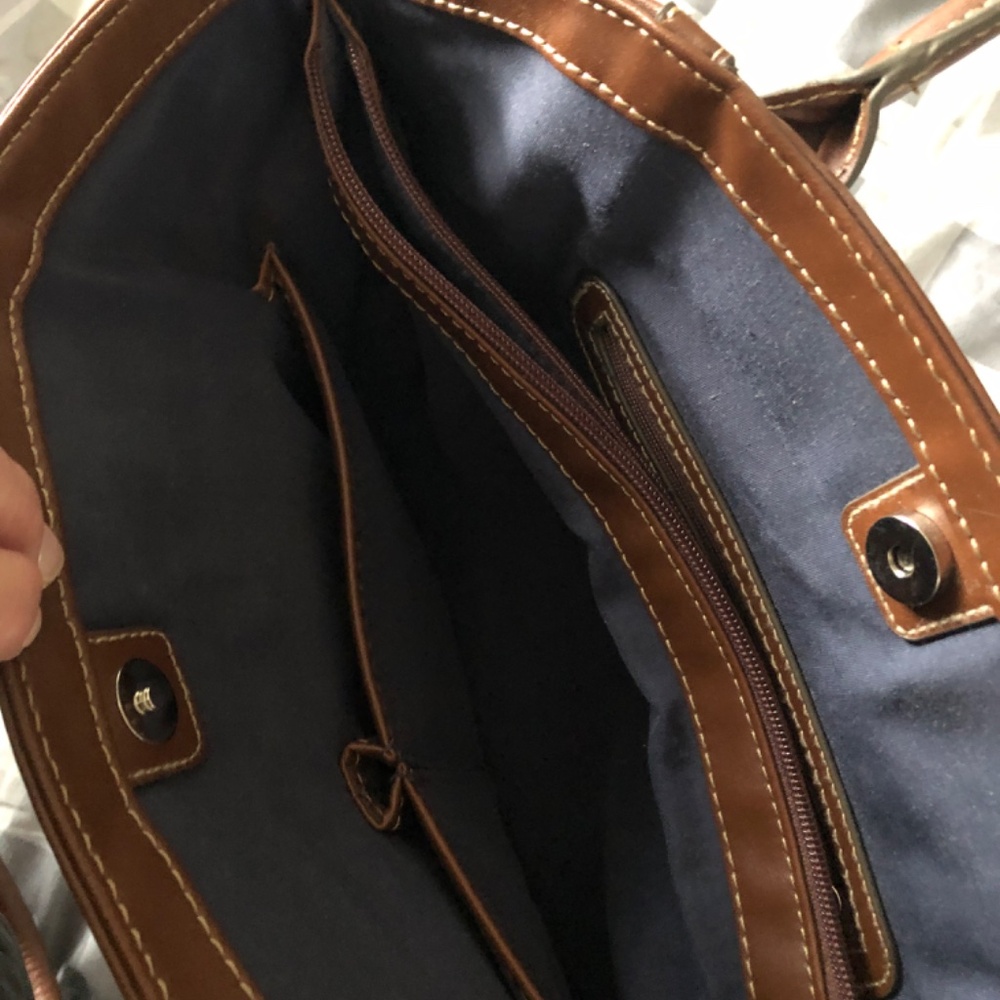 Purse - Picture 4 of 5